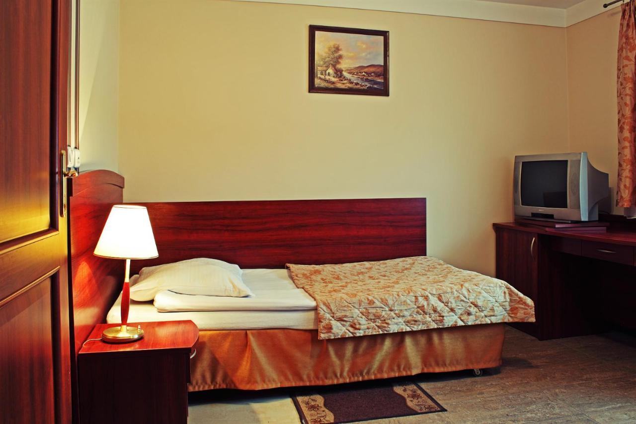 Motel Duet Granowo Esterno foto