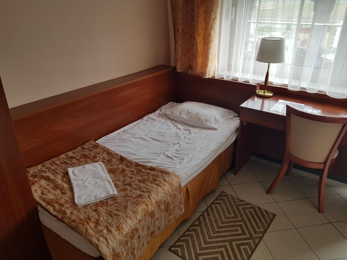 Motel Duet Granowo Esterno foto